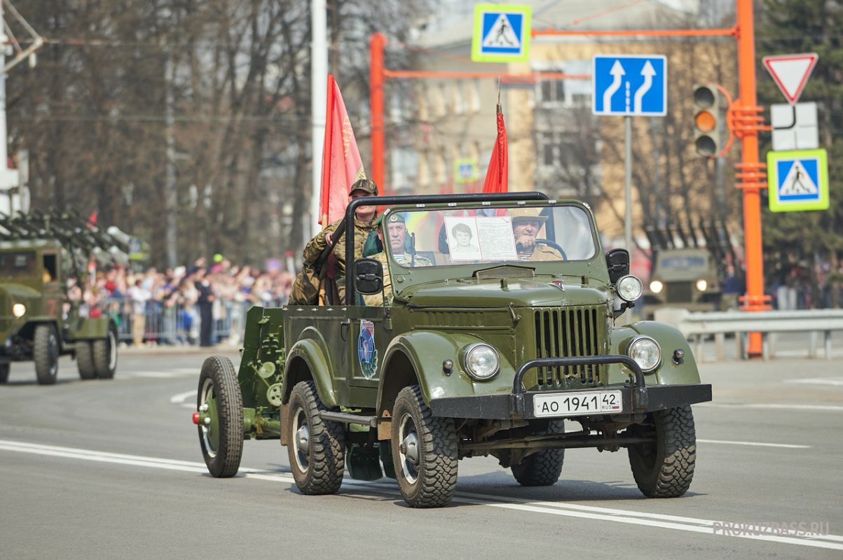 День Победы: посвященный 9 мая парад прошел в Кемерове